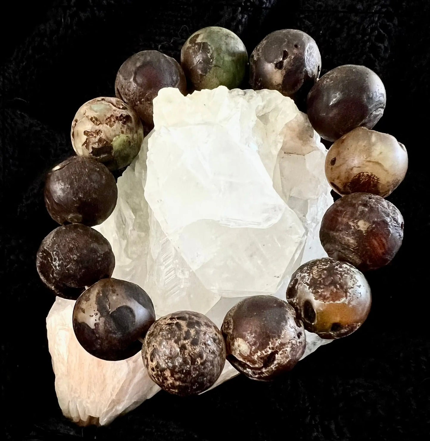 Coconut bead bracelet with 20mm grounding beads