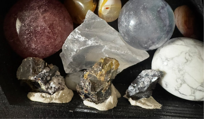 Assorted crystals and mineral specimens.