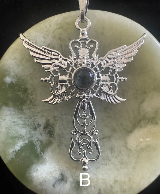 Garden Quartz angel wing pendant front view