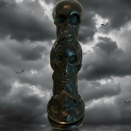 Black Obsidian Three Wise Skulls totem carving front view