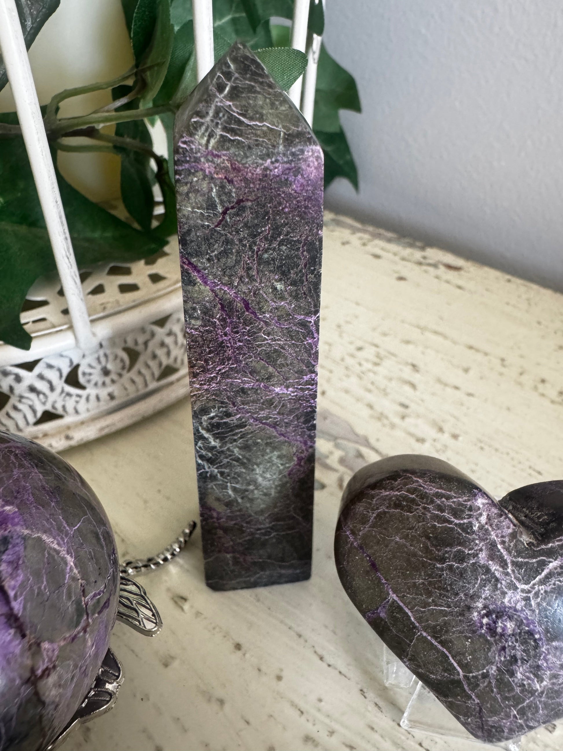 Atlantisite Stitchtite + Serpentine Crystal Set - Main Street Crystals & Minerals