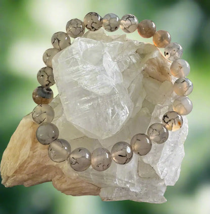 Dragon Vein Agate 8mm bead bracelet B with patterned agate beads