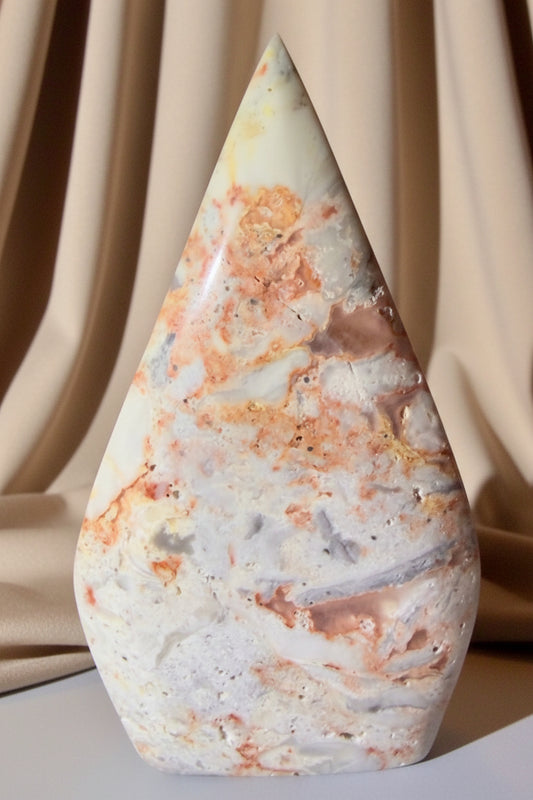 mexican crazy lace agate freeform browns, beige, vibrant colors