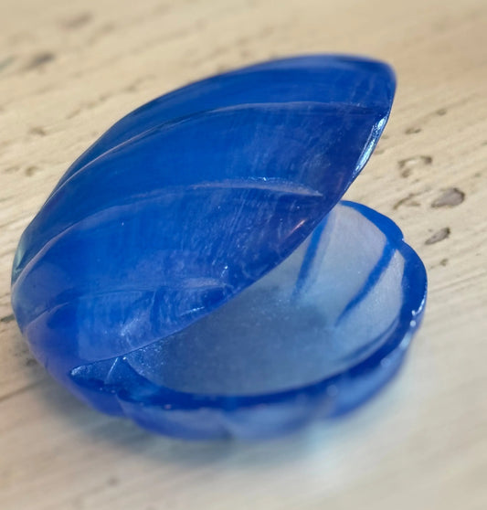 Blue Calcite carved clam shell bowl for calm communication