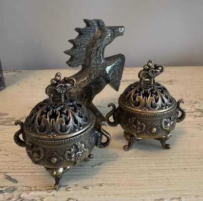 Brass Elephant Top incense holder front view