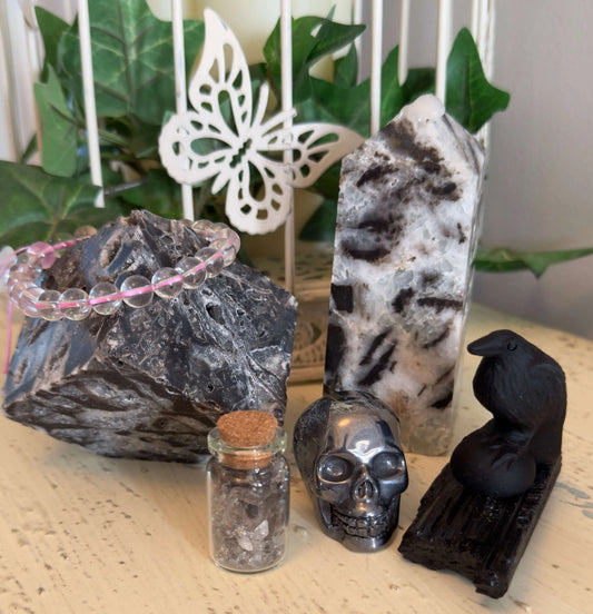 Sphalerite grounding crystal set with tower cube and bracelet