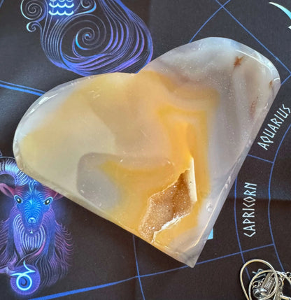 Druzy Agate moon crystal collection detail view