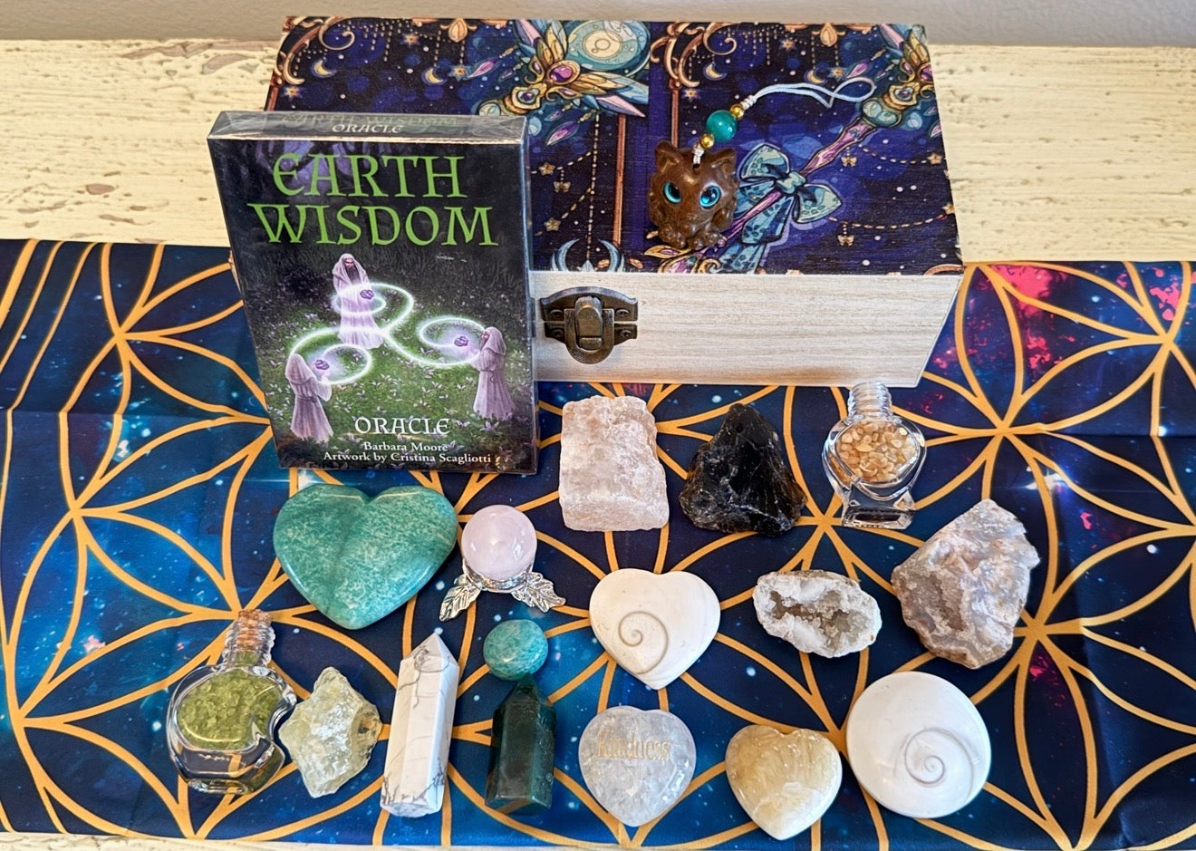 Earth Wisdom wooden crystal travel box with assorted stones