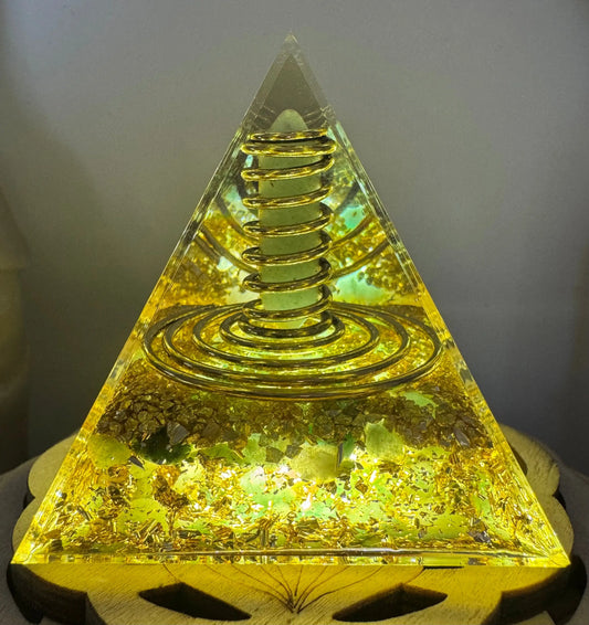 Green Aventurine orgonite pyramid with copper coil point