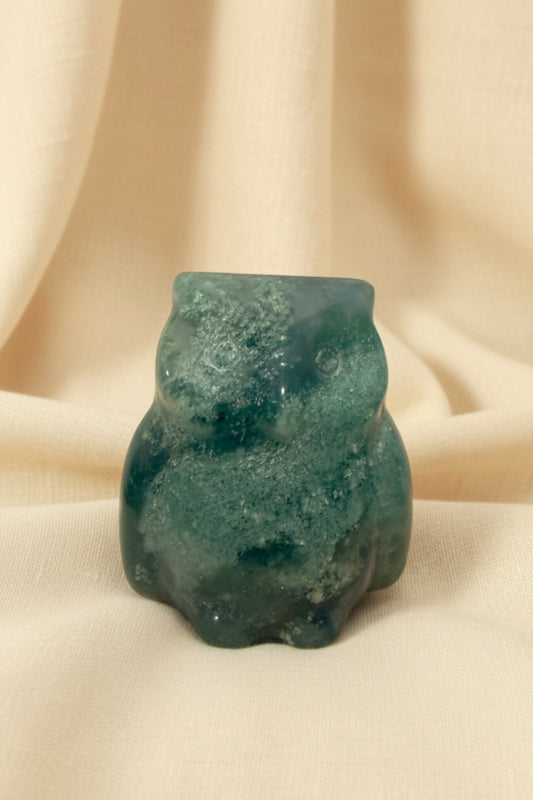 Moss Agate mini carved owl for intuition. pretty green