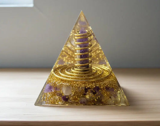 Amethyst point and copper coil orgonite pyramid