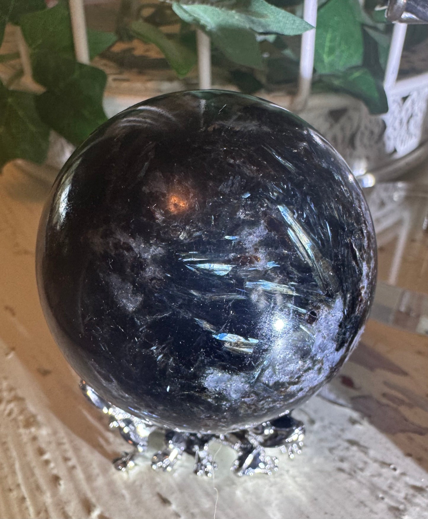 Arfvedsonite Mineral Set with Black Obsidian Frog - Main Street Crystals & Minerals