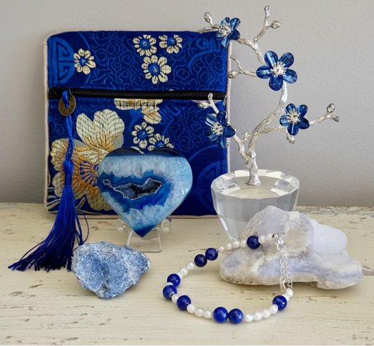 Crystal Plum Blossom bundle photo, 7 piece bundle, Tree, Carved Agate Heart, Sodalite and Blue Lace Agate raw stones cute bracelet with lapis lazuli  Blue stones clear throat chakra 