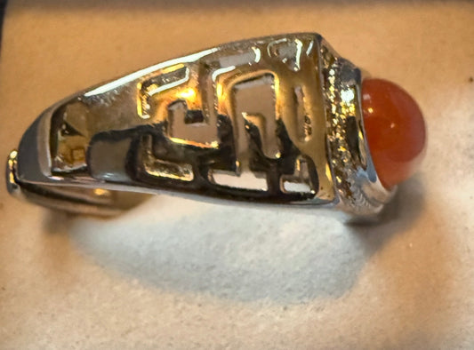 925 silver ring with carnelian stone 
