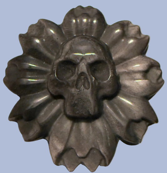 Black agate hand carved skull on flower design 