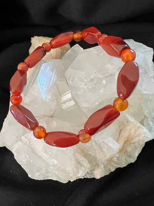 Carnelian Agate specialty bracelet for emotional healing and vitality