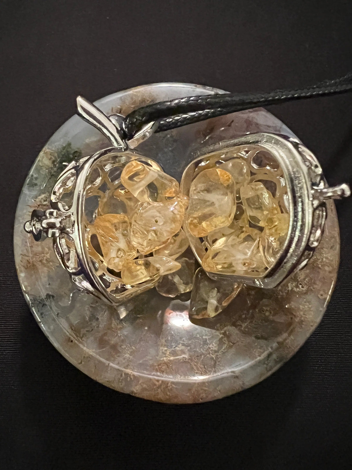 Apple crystal cage pendant with Natural Citrine chips