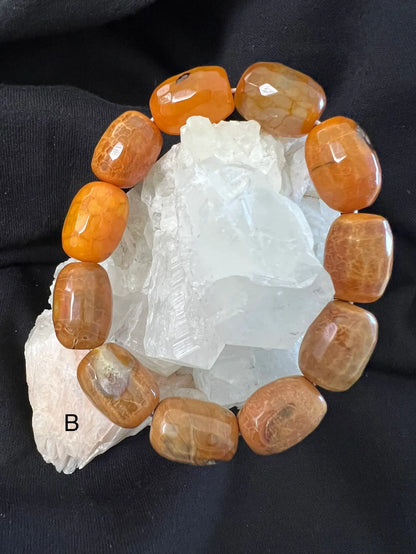 Snake Skin Agate bracelet close-up on clear quartz