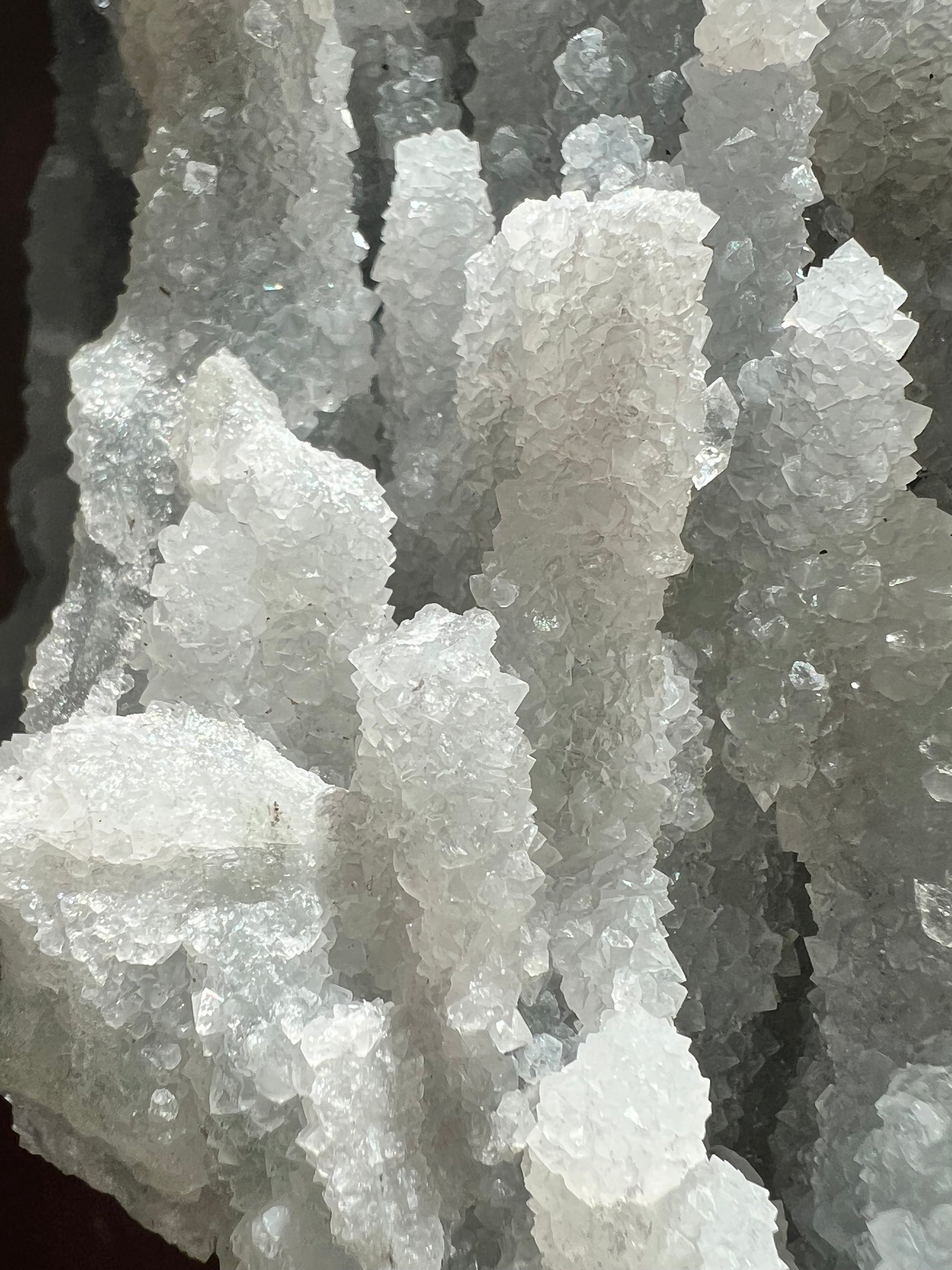Close-up of a cluster of translucent, white crystals.